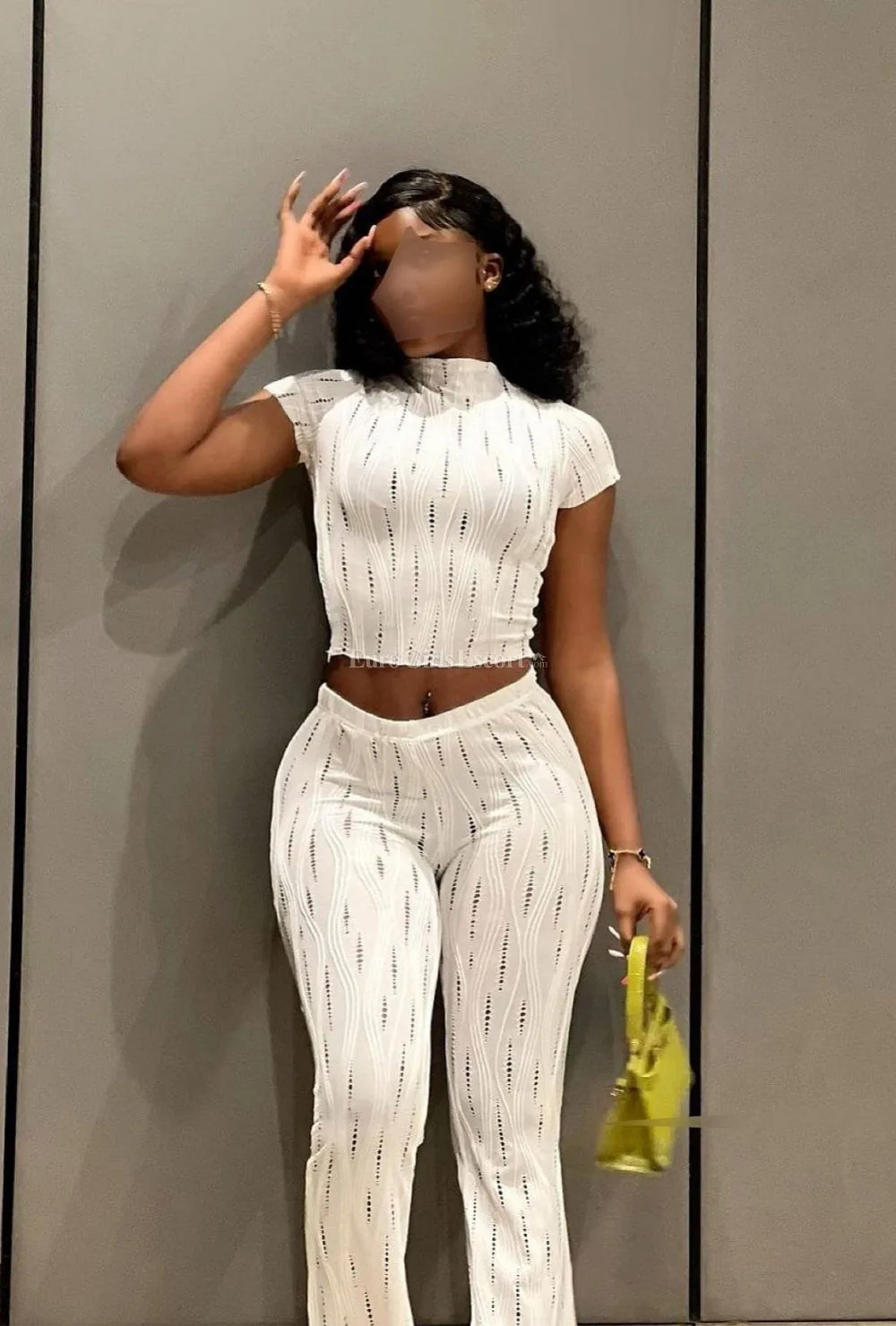 Aline69 - Escort Paris