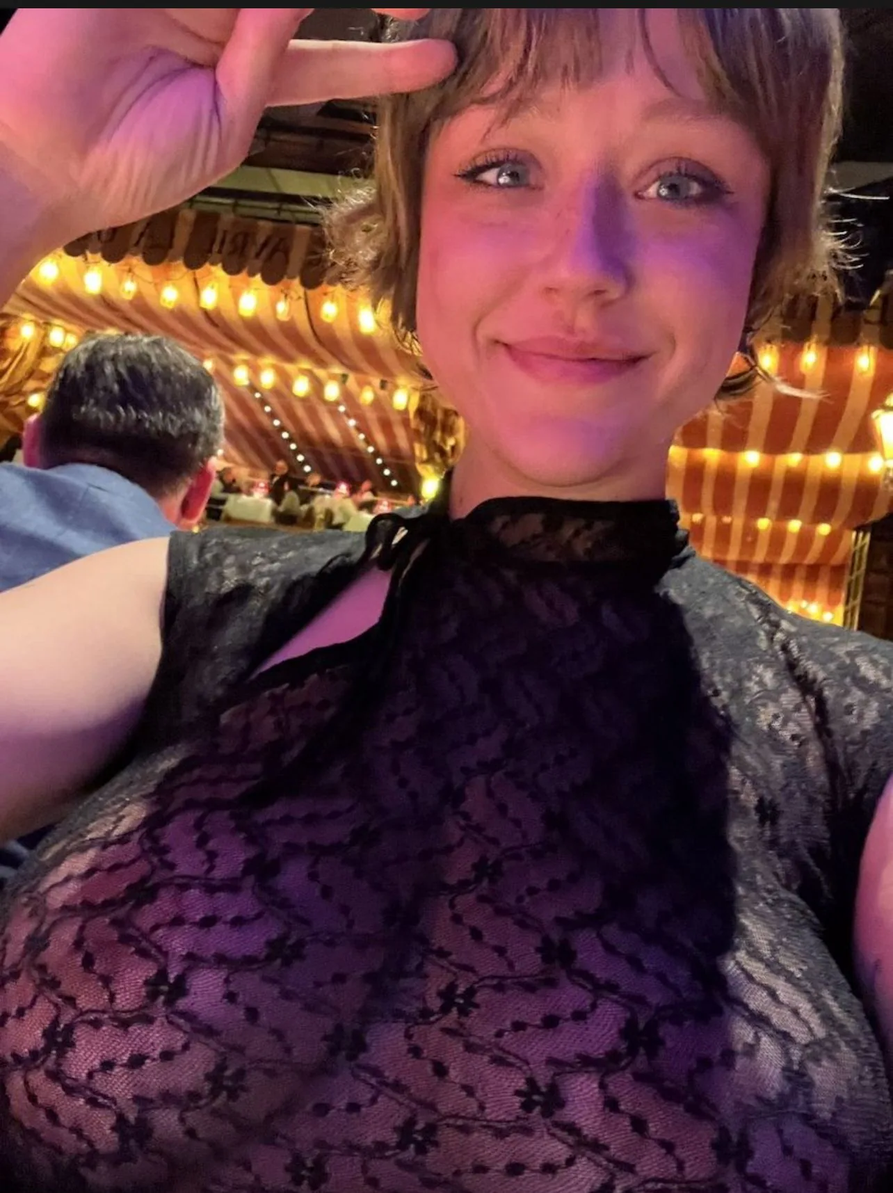 Regina - Escort Paris